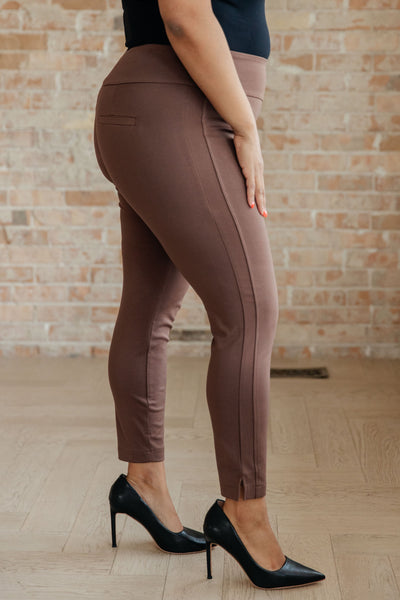 Magic Ankle Crop Skinny Pants in Dark Brown